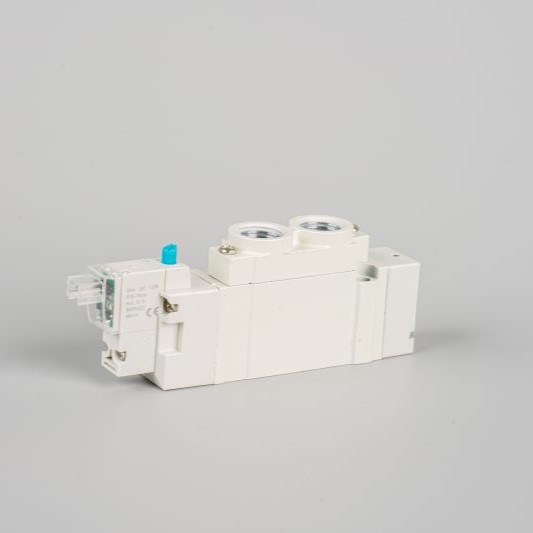 Válvula solenoide de 15 mm